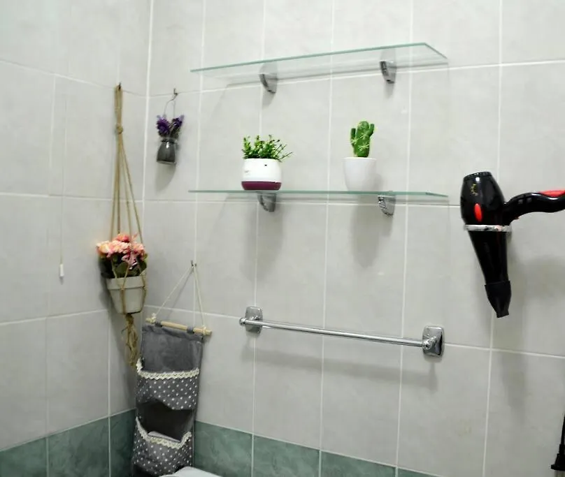 Sunny Flat In The Center Of Tirana, 2 Min. Walk Apartment